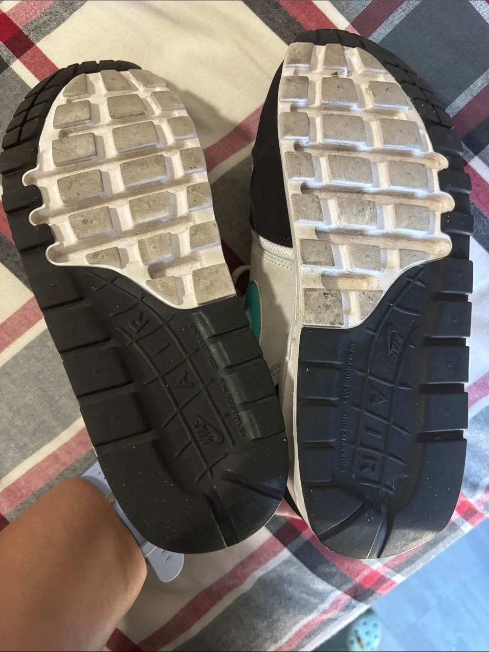 Nike classic women